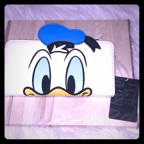 Loungefly Handbags - (NWT) Disney Loungefly Donald & Daisy Duck Wallet